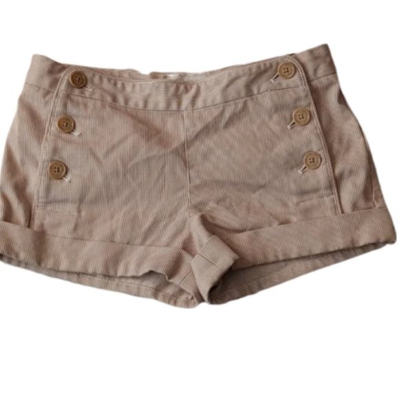 ARITZIA Talula light brown white stripes 6 button shorts size 2 - Picture 2 of 10
